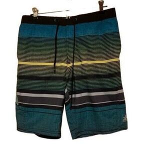 Zeroxposur Size Small Board Shorts “New”